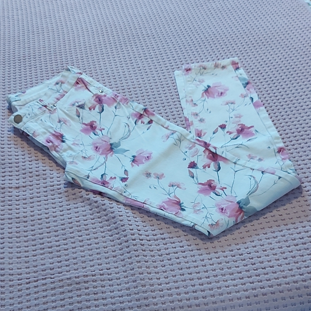 Floral Women's Cropped Jeans